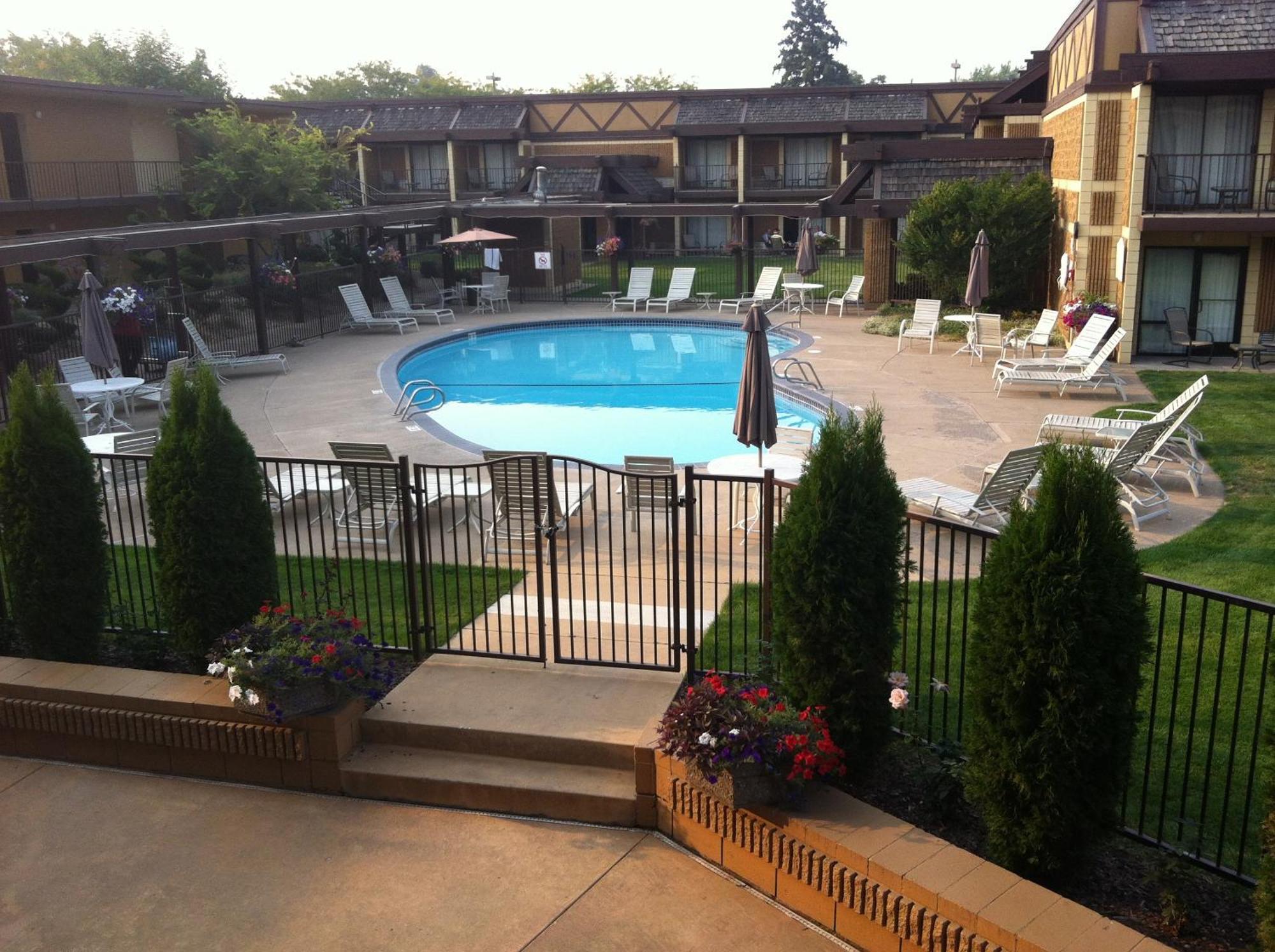 Red Lion Hotel Yakima Center Εξωτερικό φωτογραφία