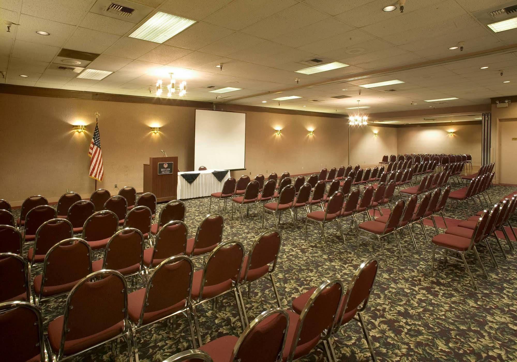 Red Lion Hotel Yakima Center Εξωτερικό φωτογραφία